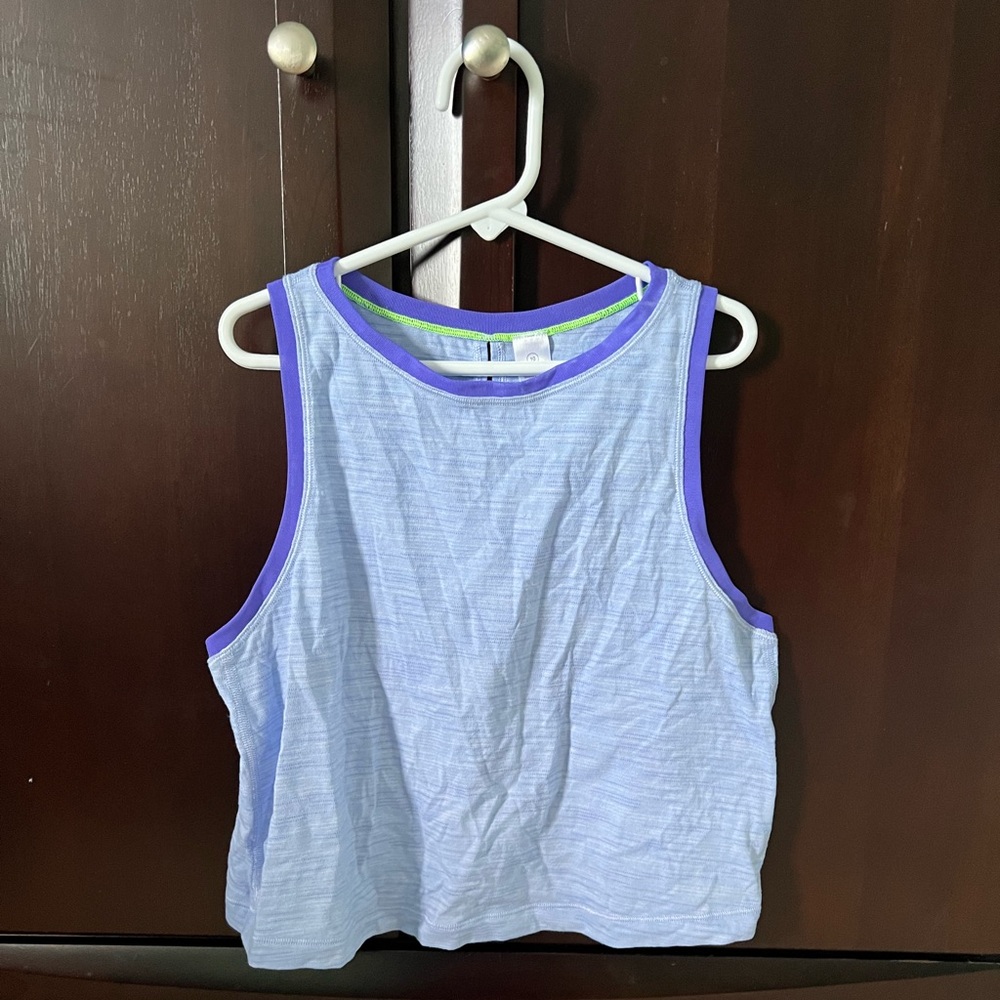 Girls cropped athletic tank for everyday wear.